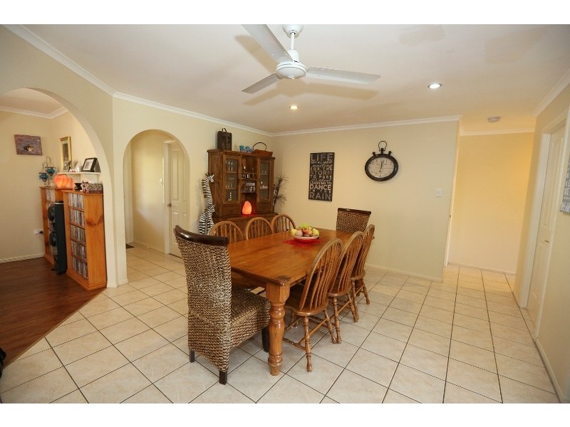 269 J Hickey Avenue, Clinton QLD 4680