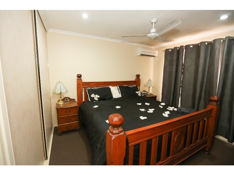 269 J Hickey Avenue, Clinton QLD 4680