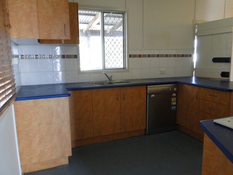 135 Oaka Lane, Gladstone QLD 4680