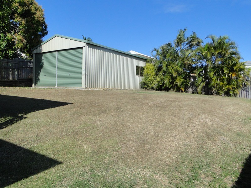 135 Oaka Lane, Gladstone QLD 4680