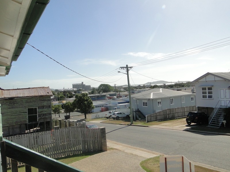 135 Oaka Lane, Gladstone QLD 4680