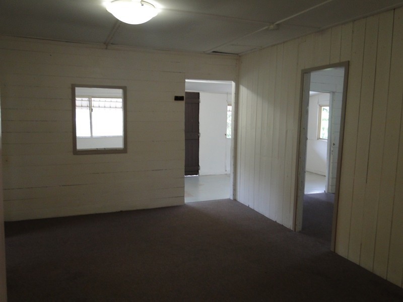 1652 RAGLAN STATION ROAD, Raglan QLD 4697
