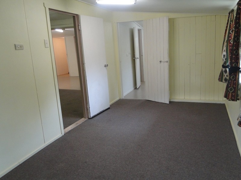1652 RAGLAN STATION ROAD, Raglan QLD 4697