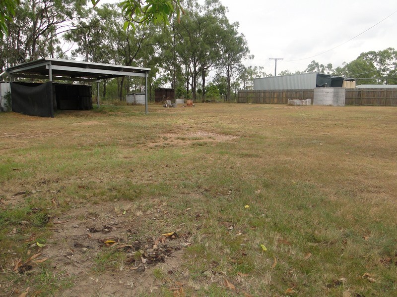 1652 RAGLAN STATION ROAD, Raglan QLD 4697