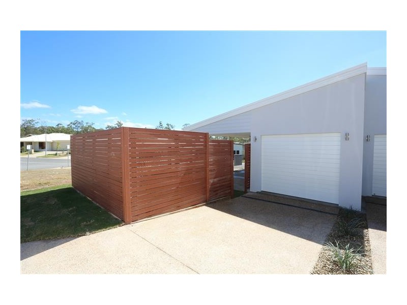 1 / 34 Wedgetail Road, Clinton QLD 4680