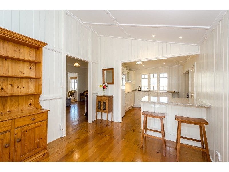 33 Harbour Terrace, Gladstone QLD 4680