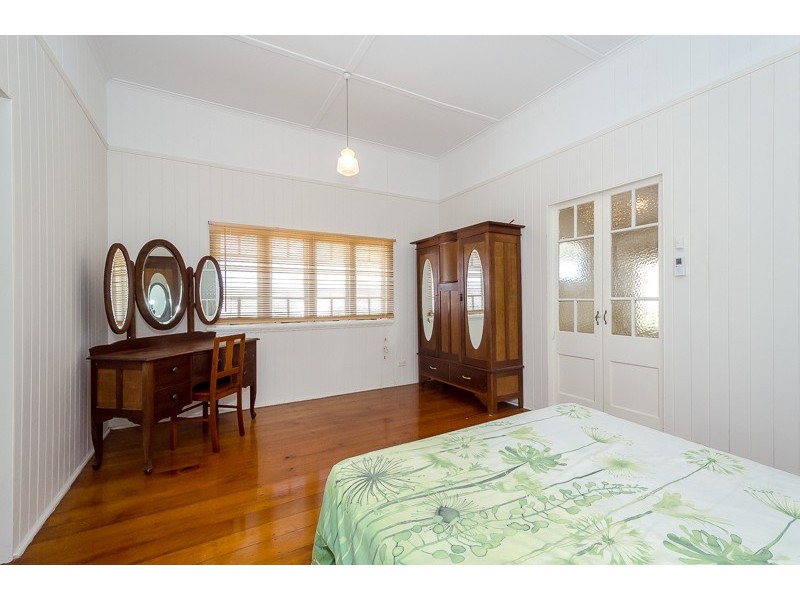33 Harbour Terrace, Gladstone QLD 4680