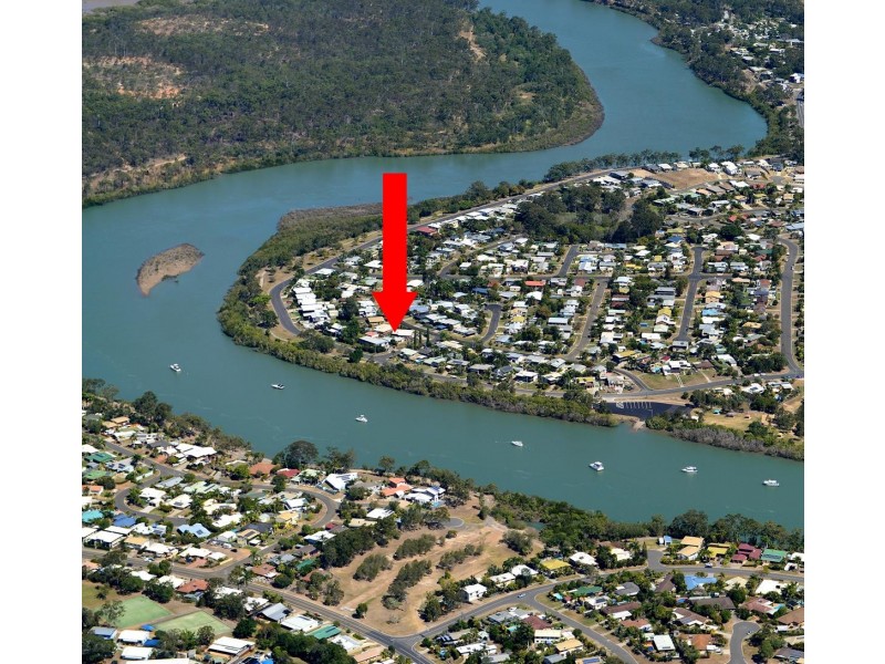 3 Seal Street, Boyne Island QLD 4680