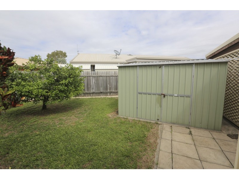 3 Seal Street, Boyne Island QLD 4680