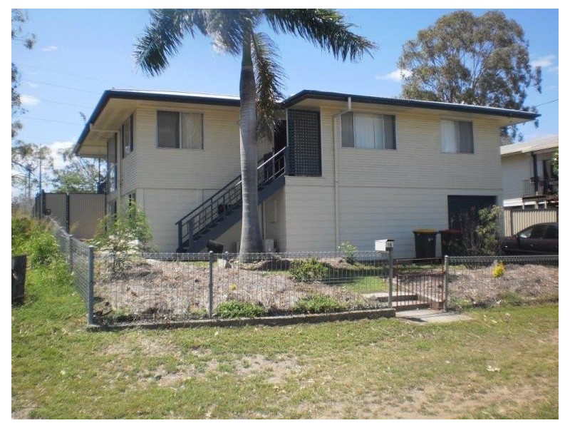 16 EMPEROR STREET, Toolooa QLD 4680