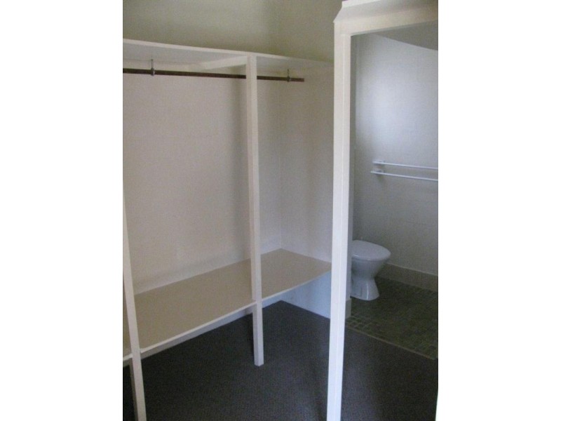 2 / 21 Marian Close, Sun Valley QLD 4680