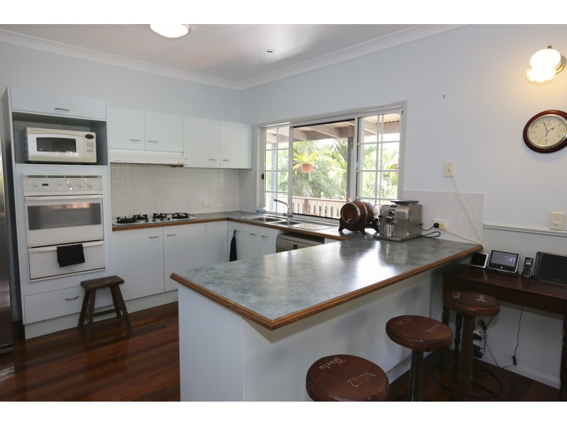 31 Watford Street, Telina QLD 4680