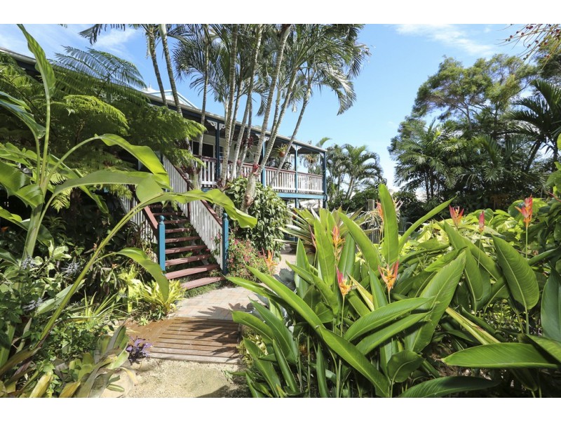 31 Watford Street, Telina QLD 4680