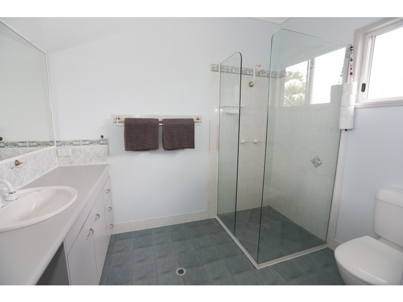 31 Watford Street, Telina QLD 4680