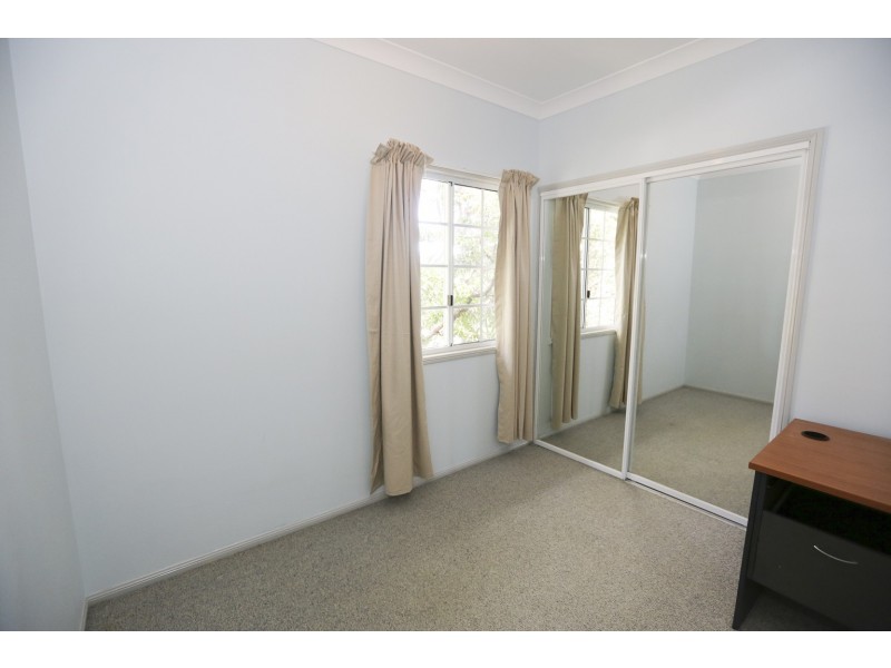 31 Watford Street, Telina QLD 4680