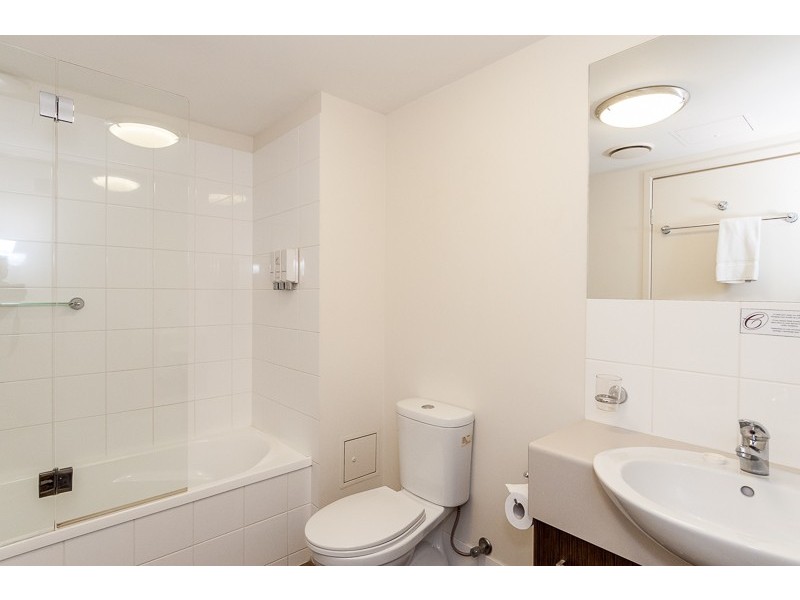 303/66 – 68 OAKA LANE, Gladstone QLD 4680