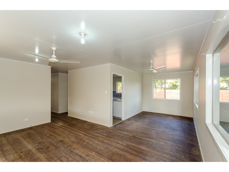 5 Dalton Street, Clinton QLD 4680