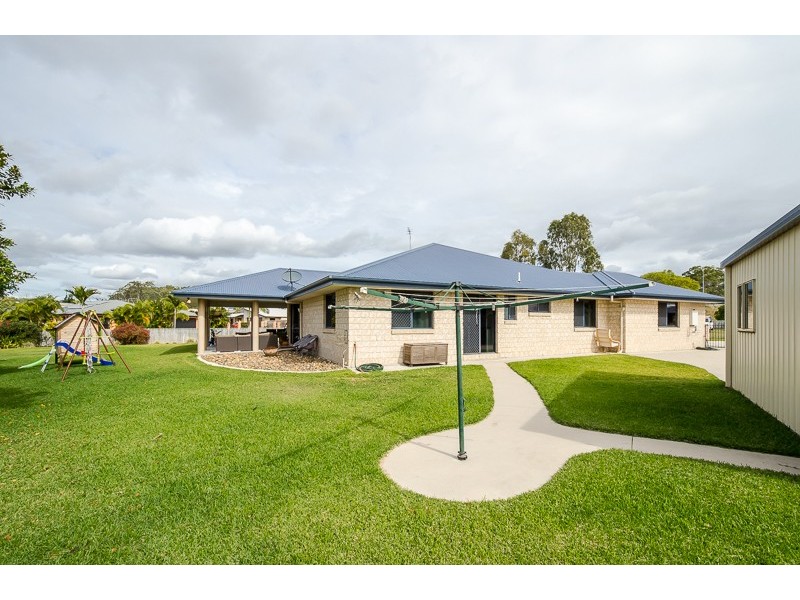 21 Huntington Court, New Auckland QLD 4680