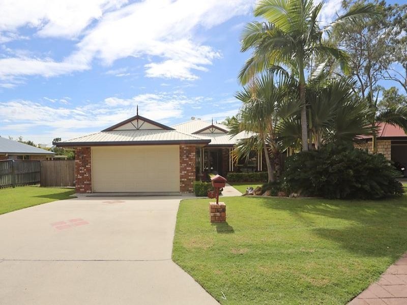 5 James Court, Telina QLD 4680