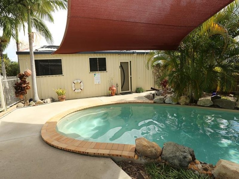 5 James Court, Telina QLD 4680