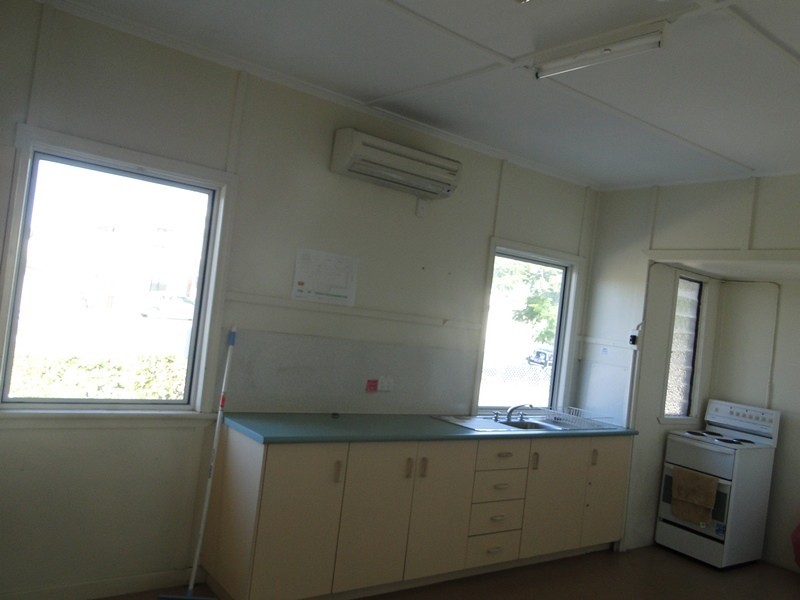 15 French Street, South Gladstone QLD 4680