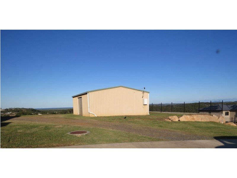16 Trinity Place, West Gladstone QLD 4680