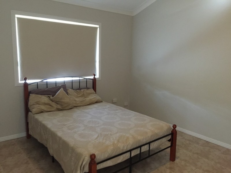 2/9 NOTHLING STREET, New Auckland QLD 4680