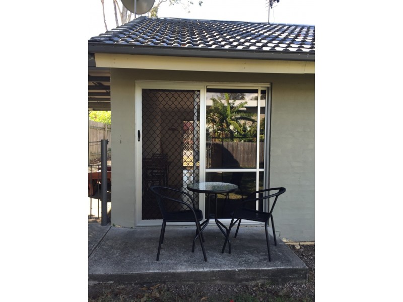 2/9 NOTHLING STREET, New Auckland QLD 4680