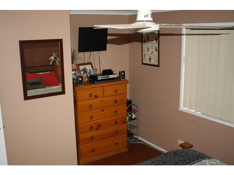 1/196 Auckland Street, South Gladstone QLD 4680