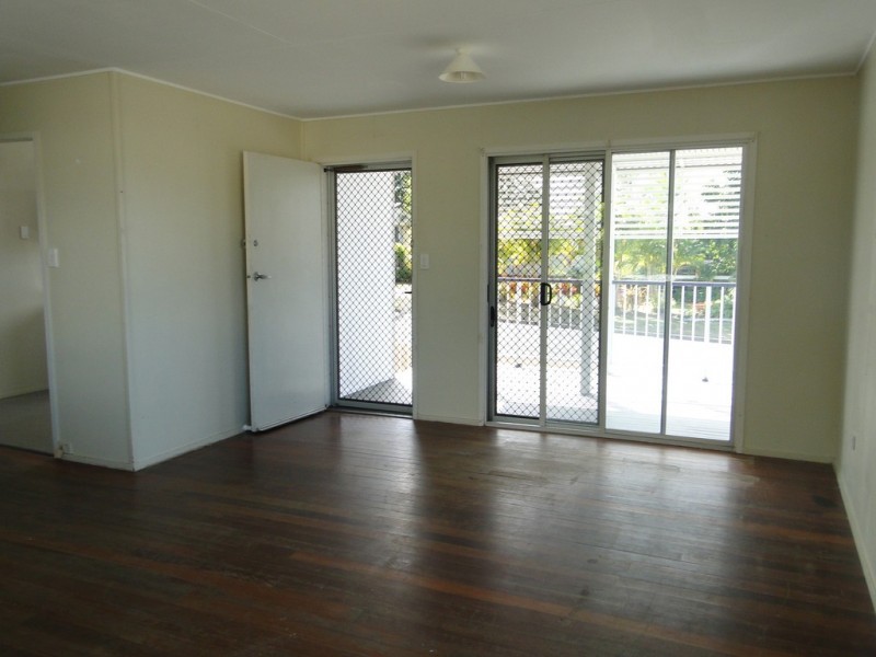 7 MUIRHEAD STREET, Clinton QLD 4680