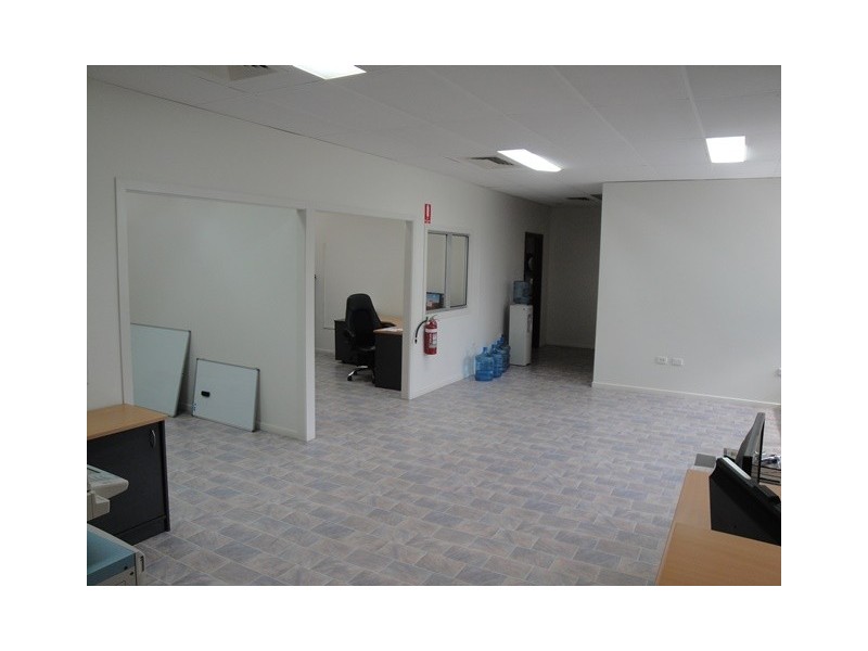 52 BENARABY ROAD, Gladstone QLD 4680