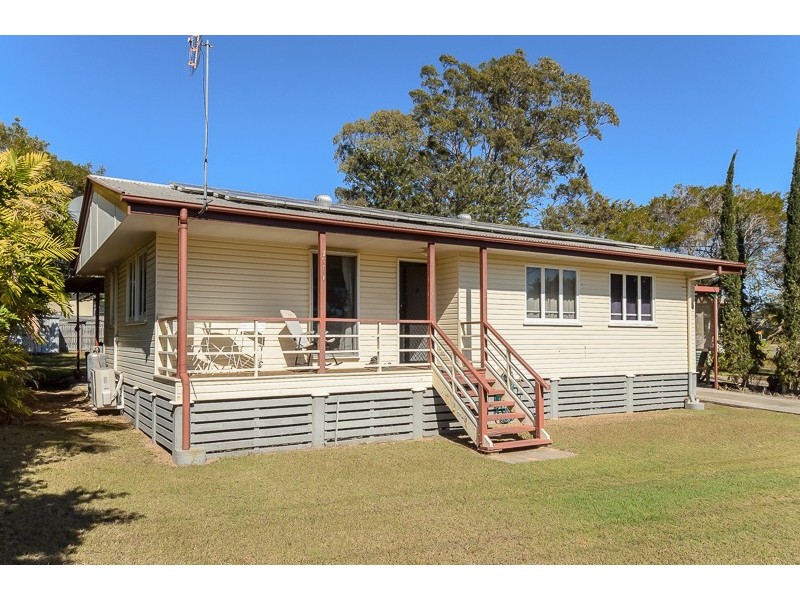 16 Chapman Street, West Gladstone QLD 4680