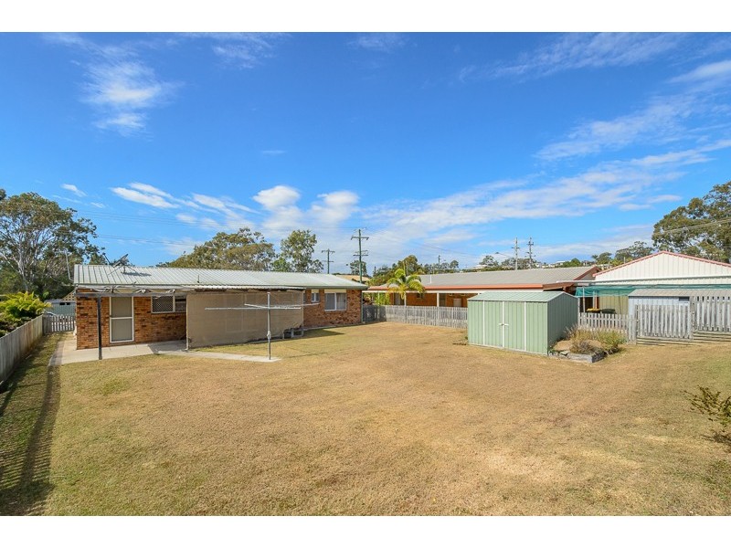 32 Beak Street, New Auckland QLD 4680