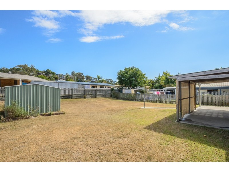 32 Beak Street, New Auckland QLD 4680