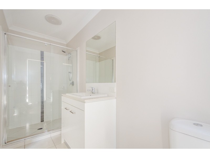 63 Daintree Boulevarde, New Auckland QLD 4680