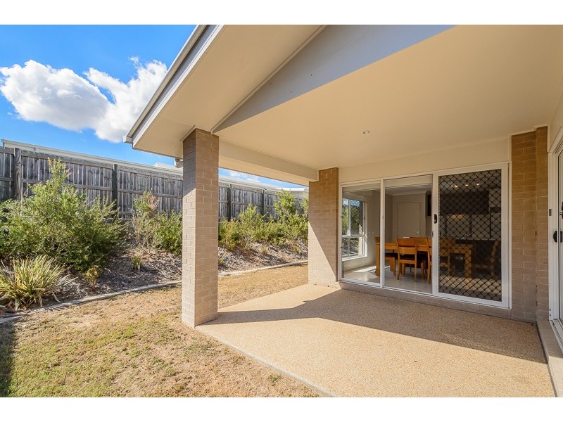 63 Daintree Boulevarde, New Auckland QLD 4680