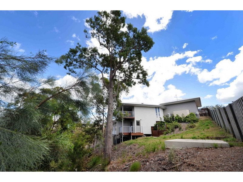16 Scholes Way, Kirkwood QLD 4680