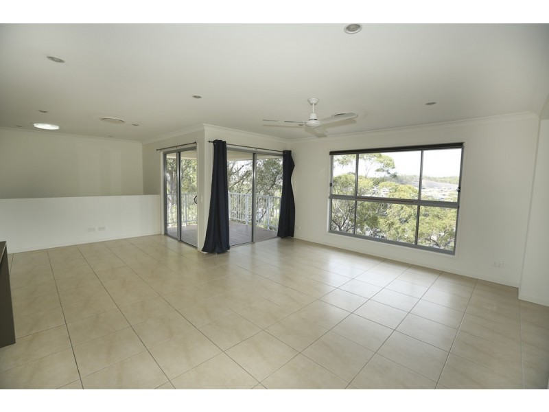 16 Scholes Way, Kirkwood QLD 4680