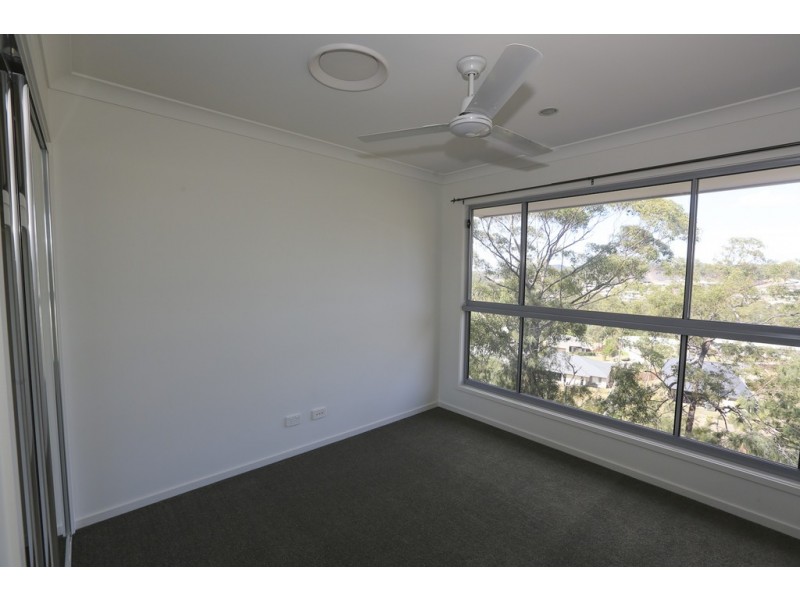 16 Scholes Way, Kirkwood QLD 4680