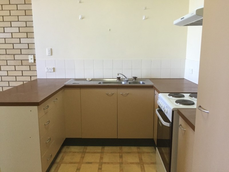 4/20 BARNEY ST, Barney Point QLD 4680