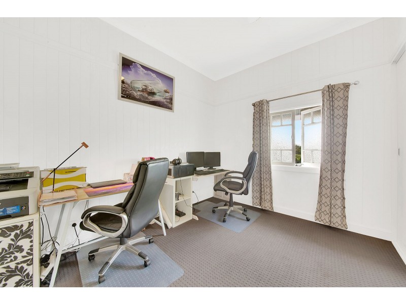 281 AUCKLAND STREET, South Gladstone QLD 4680