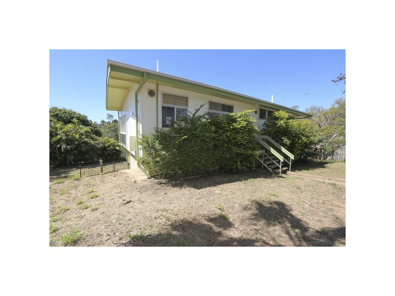 28 Rigby Crescent, West Gladstone QLD 4680