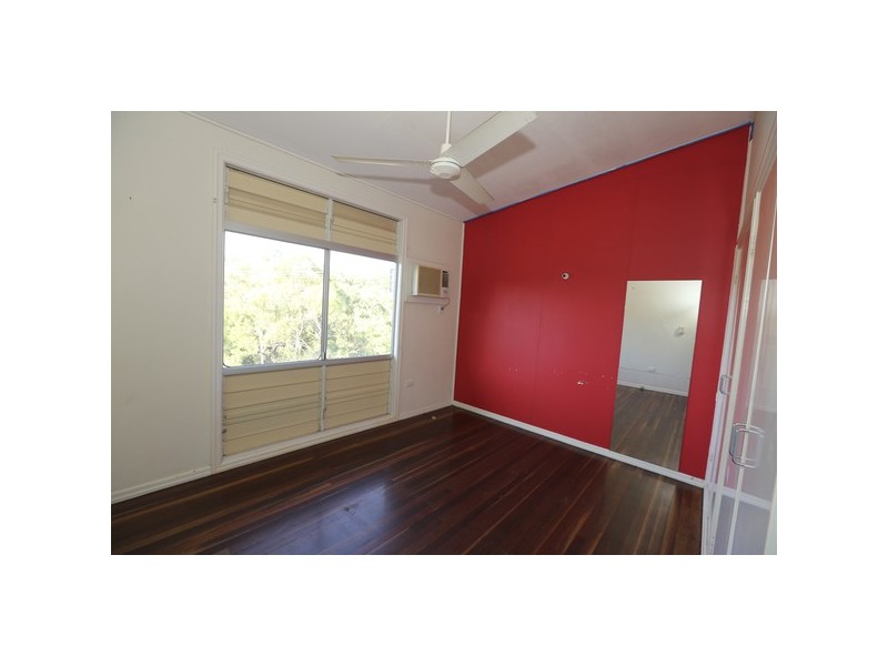 28 Rigby Crescent, West Gladstone QLD 4680
