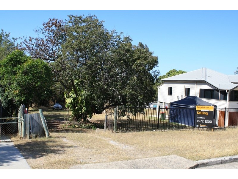 166 OAKA STREET, South Gladstone QLD 4680