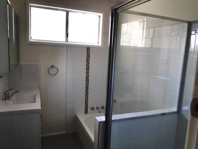 14 SCHAFER STREET, Clinton QLD 4680