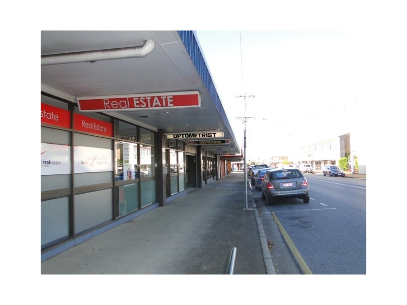 Suite 8, 190 Goondoon Street, Gladstone QLD 4680