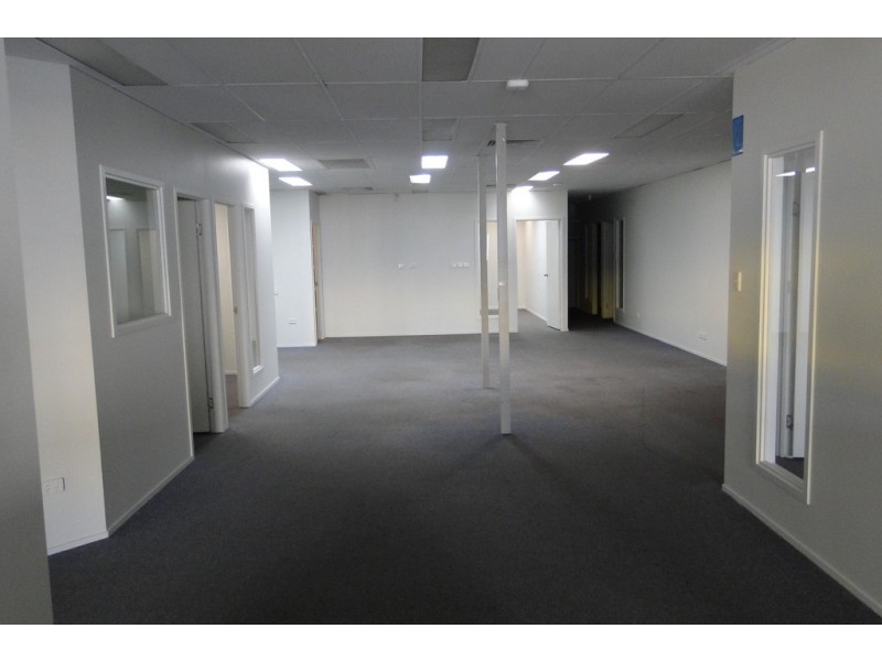 Shop 9/190 GOONDOON STREET, Gladstone QLD 4680
