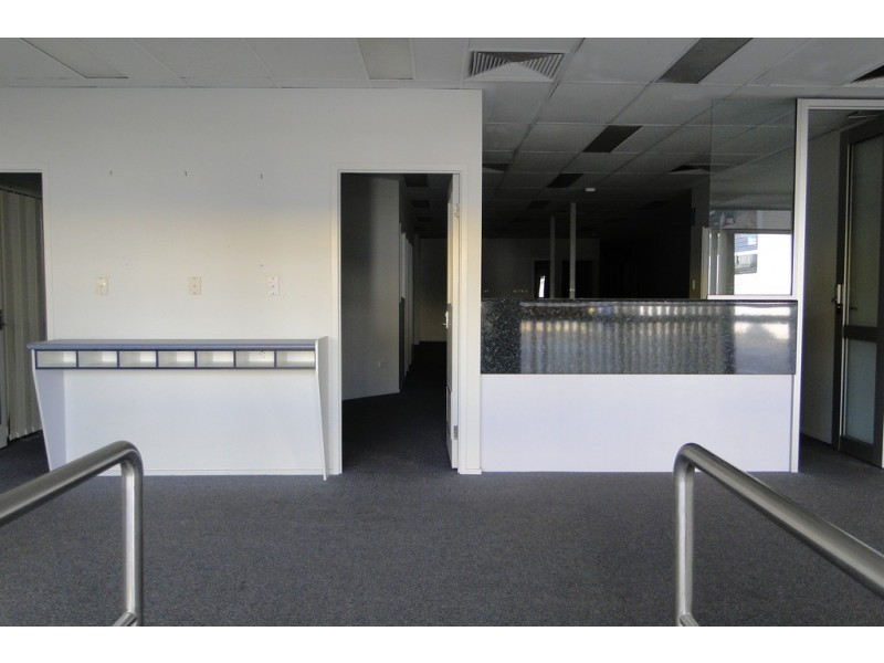 Shop 9/190 GOONDOON STREET, Gladstone QLD 4680