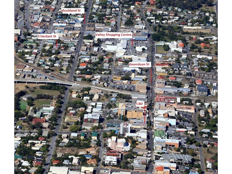 3 HERBERT STREET, Gladstone QLD 4680