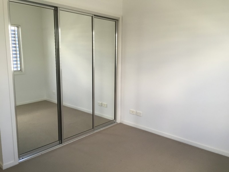 15/10 Nothling Street, New Auckland QLD 4680